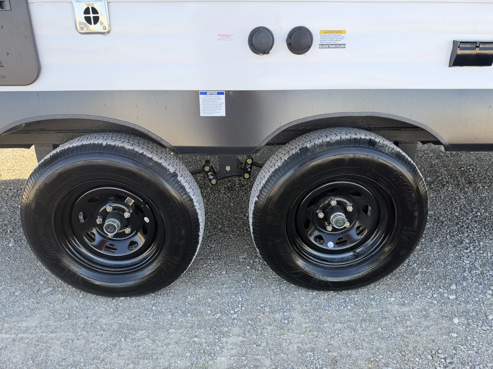 2027 Coachmen Oasis 526RBS C3 travel trailer detail view at Bell Camper Sales in Bartlesville, Oklahoma