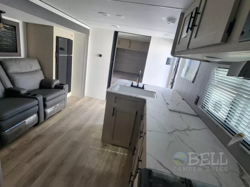 2025 Shasta RVs 526RBS Travel Trailer for sale at Bell Camper Sales in Bartlesville, OK