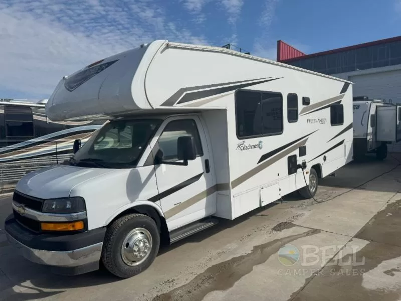 New 2024 Coachmen RV Freelander 27QB