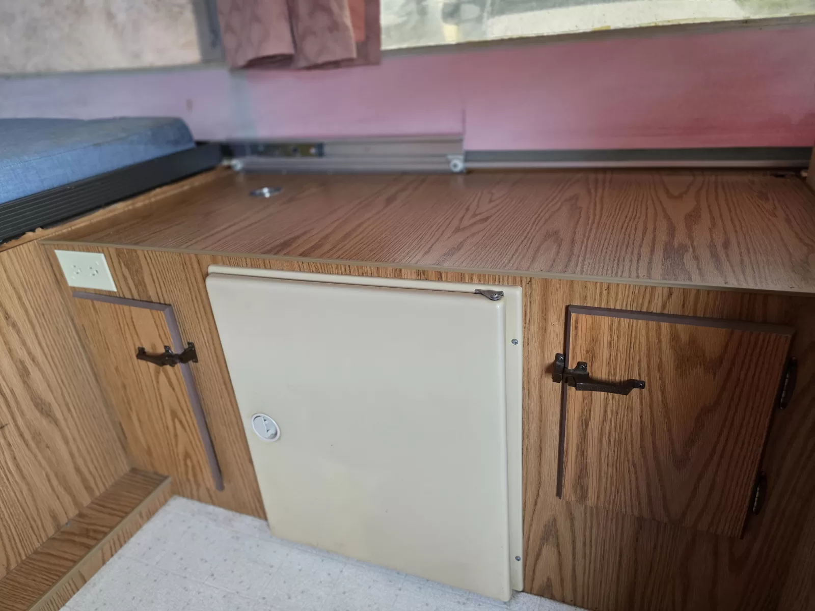 1995 Jayco Eagle 10 popup camper expanded view available at Bell Camper Sales in Bartlesville, Oklahoma